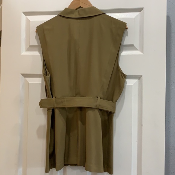 Express Utility Belted Botton Front Tank | Size L - Picture 4 of 9